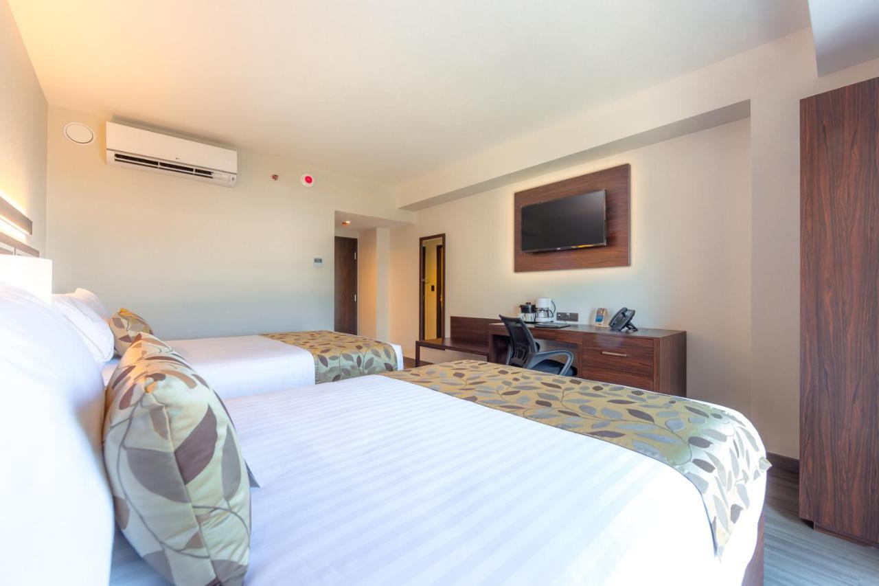 Sleep Inn Guadalajara Galerias Екстериор снимка