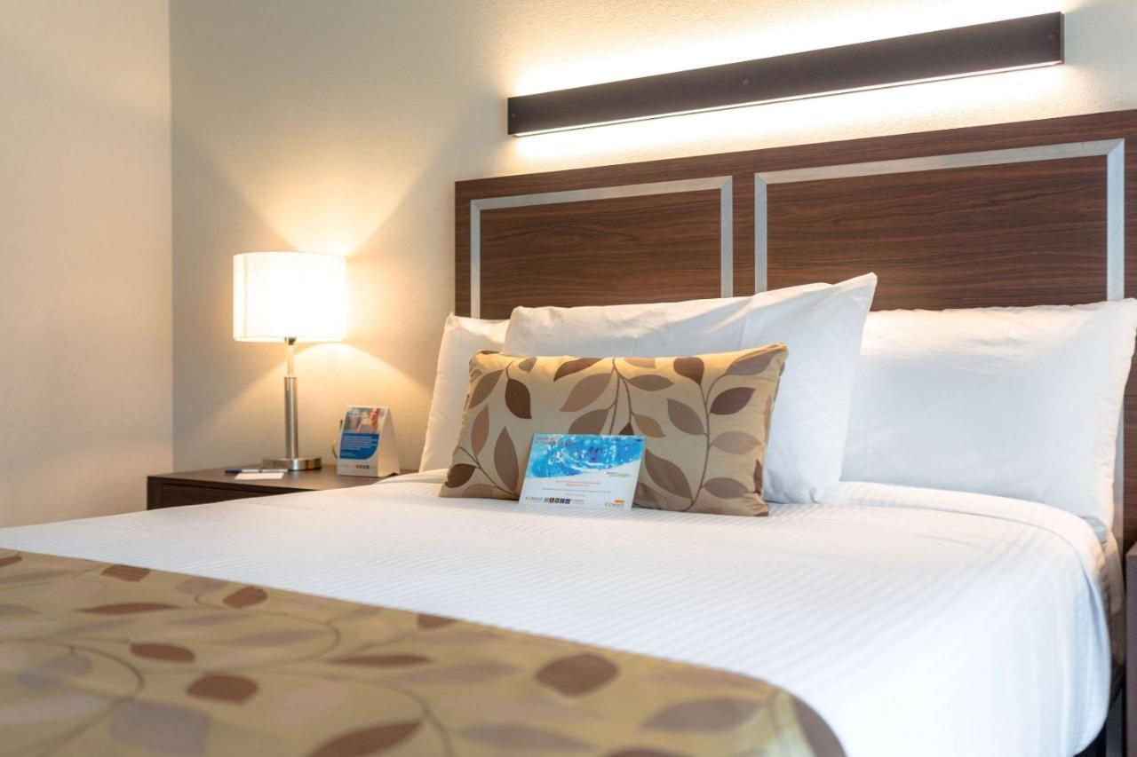 Sleep Inn Guadalajara Galerias Екстериор снимка