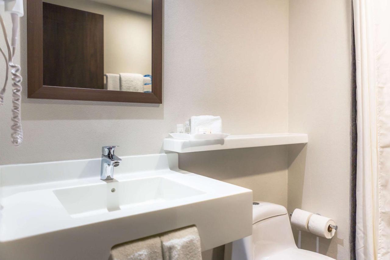 Sleep Inn Guadalajara Galerias Екстериор снимка