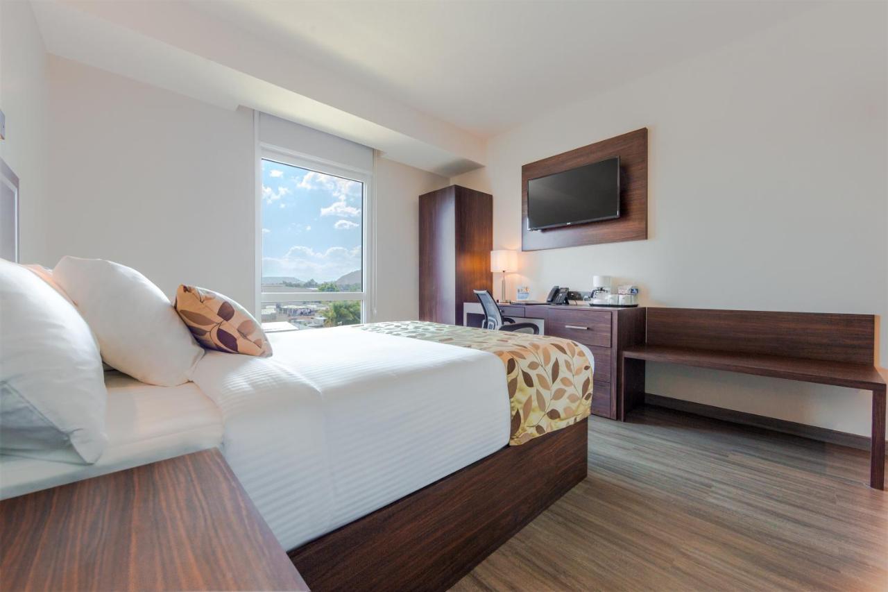 Sleep Inn Guadalajara Galerias Екстериор снимка